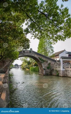 De Chinese Tempeltuin van Nantong: Een oase van rust en kalmte in een bruisende stad!