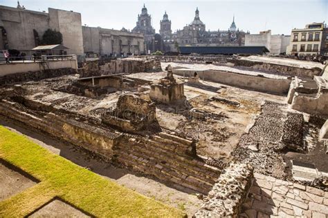 De Templo Mayor? Een historische ontdekking in het hart van Mexico-Stad!