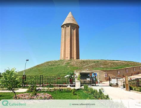 Het Gonbad-e Qabus Mausoleum: Een imposante baksteengebouw met een mysterieuze geschiedenis!