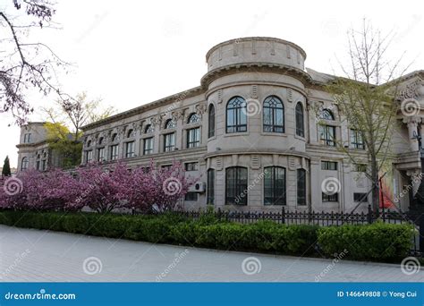  Het Lushun Museum: Een blik op de geschiedenis en een vleugje mysterie!